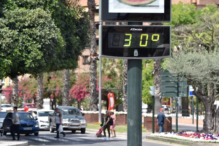 El fin de semana hará calor de verano, con más de 30ºC en España