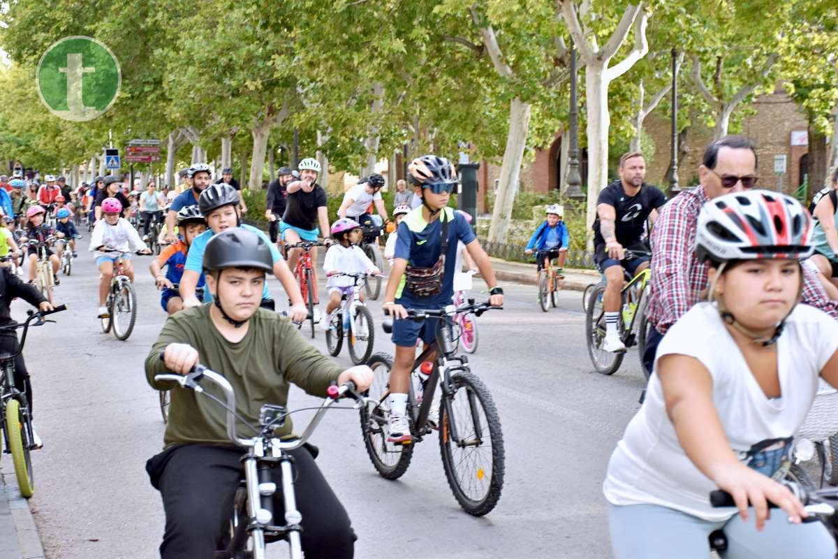 Más de 1.500 personas disfrutan de una jornada festiva en el Día de la Bici de Tomelloso