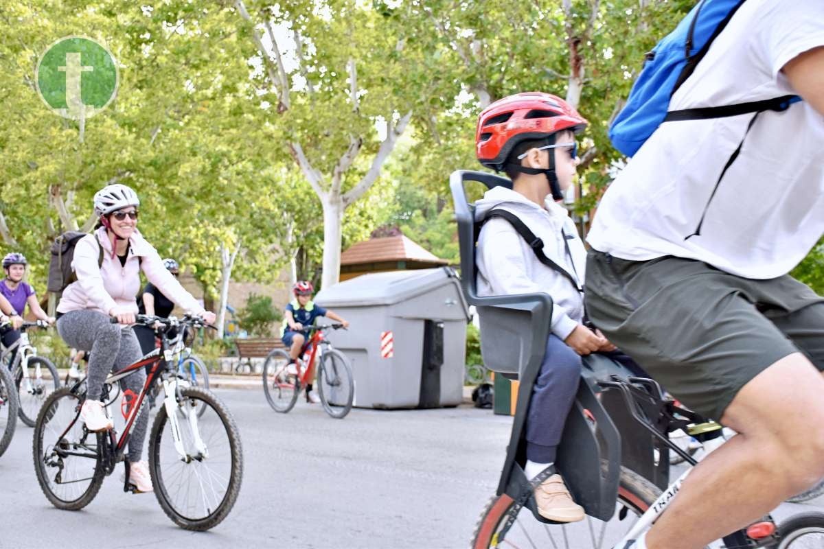 Más de 1.500 personas disfrutan de una jornada festiva en el Día de la Bici de Tomelloso