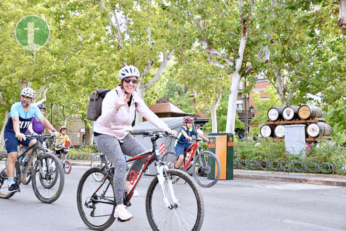 Más de 1.500 personas disfrutan de una jornada festiva en el Día de la Bici de Tomelloso