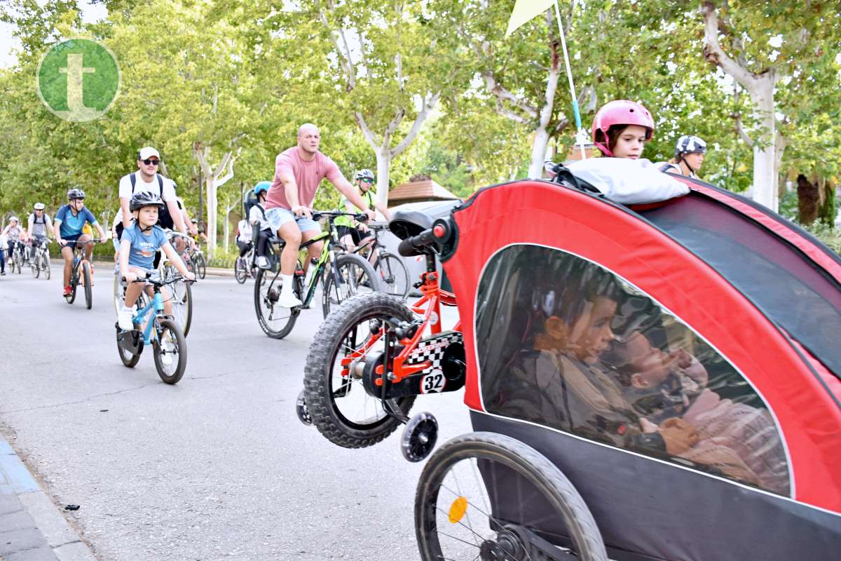 Más de 1.500 personas disfrutan de una jornada festiva en el Día de la Bici de Tomelloso