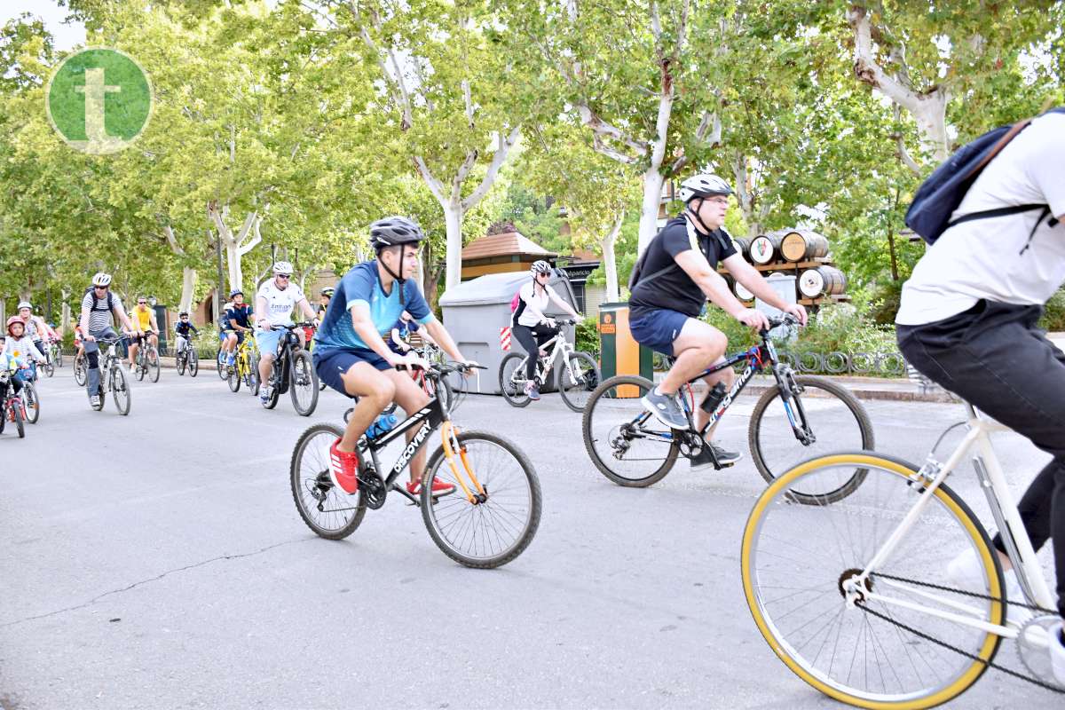 Más de 1.500 personas disfrutan de una jornada festiva en el Día de la Bici de Tomelloso