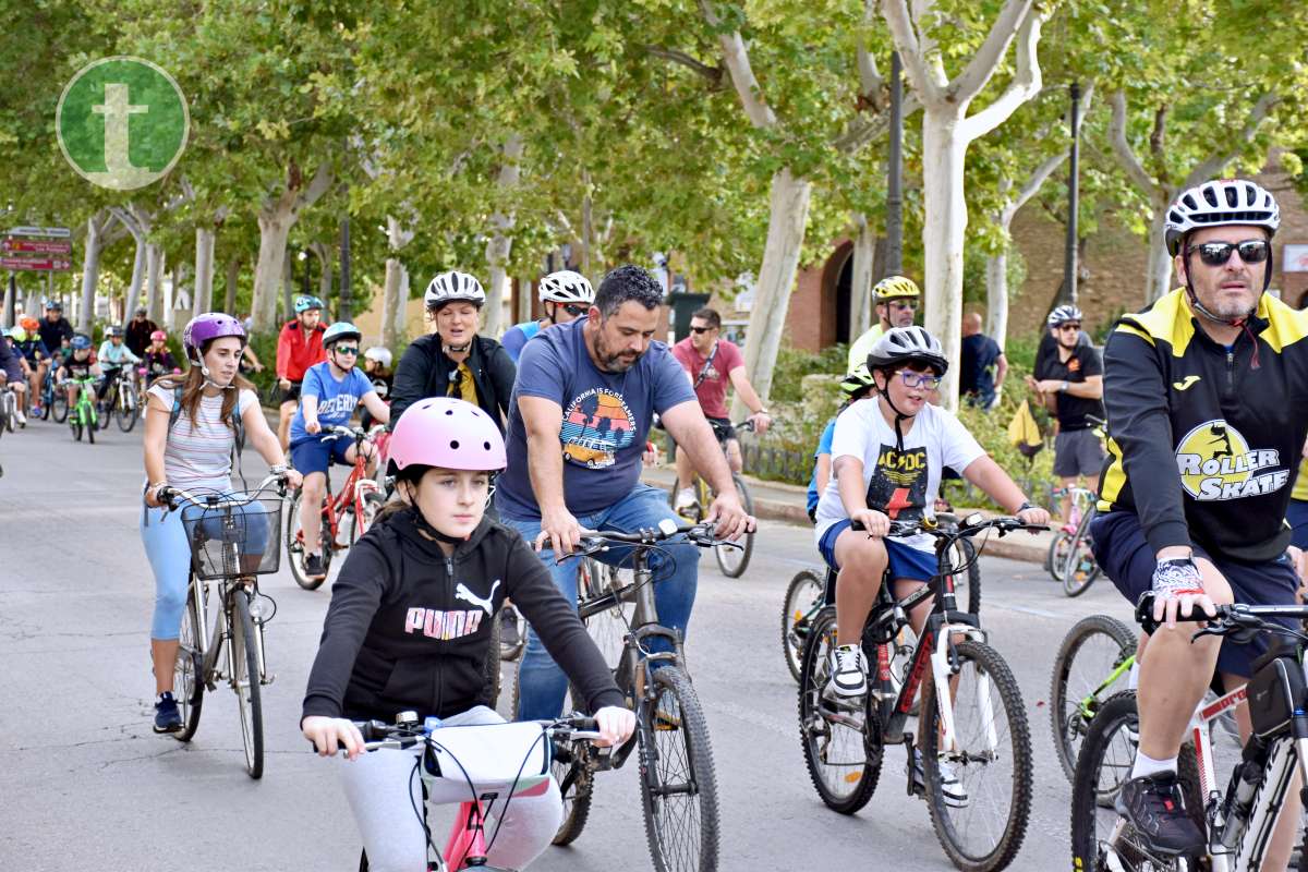 Más de 1.500 personas disfrutan de una jornada festiva en el Día de la Bici de Tomelloso