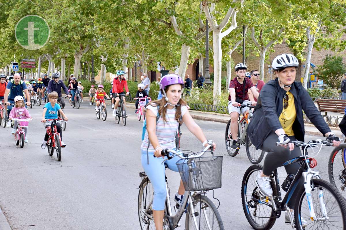 Más de 1.500 personas disfrutan de una jornada festiva en el Día de la Bici de Tomelloso