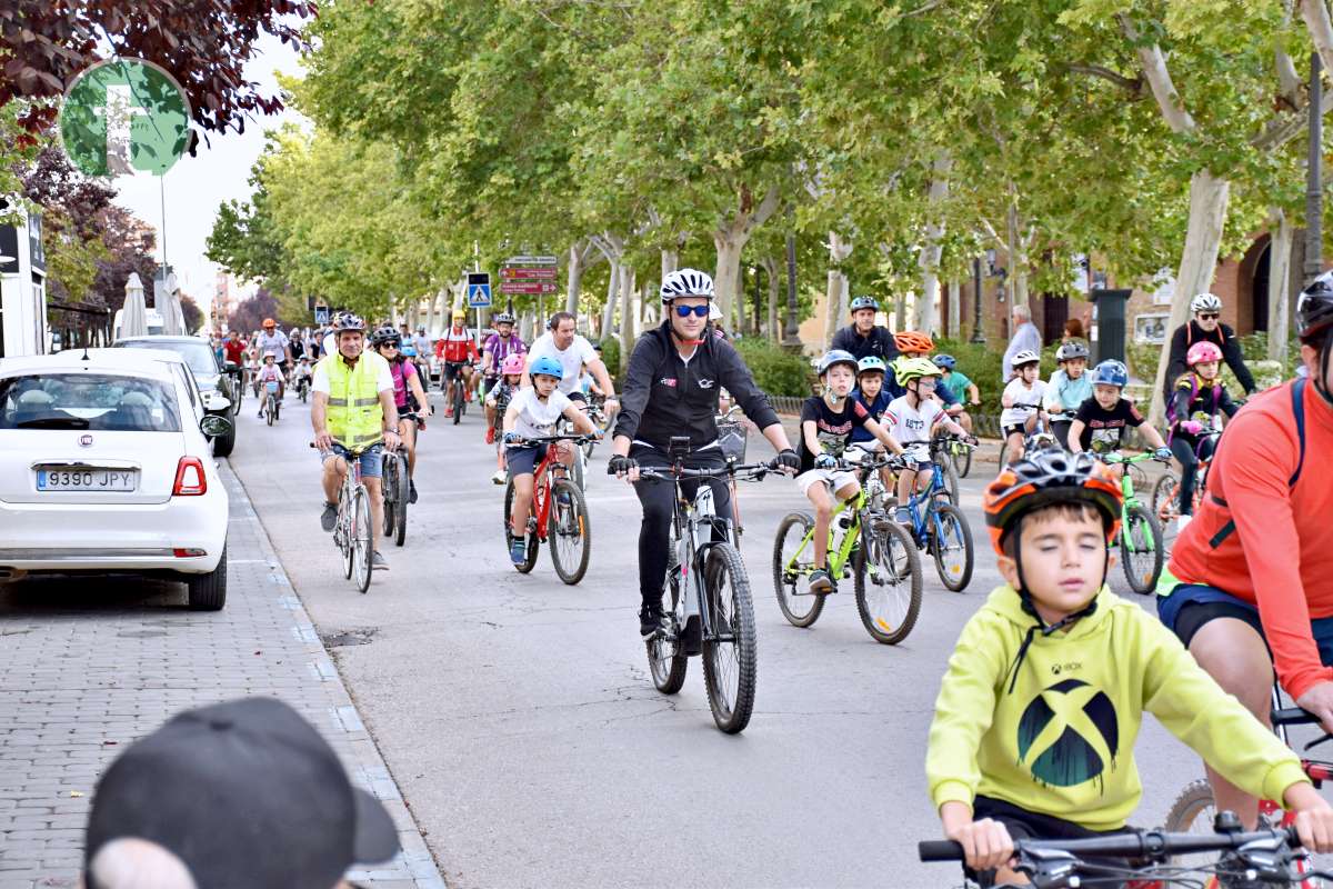 Más de 1.500 personas disfrutan de una jornada festiva en el Día de la Bici de Tomelloso