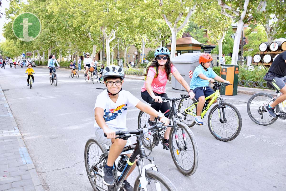 Más de 1.500 personas disfrutan de una jornada festiva en el Día de la Bici de Tomelloso