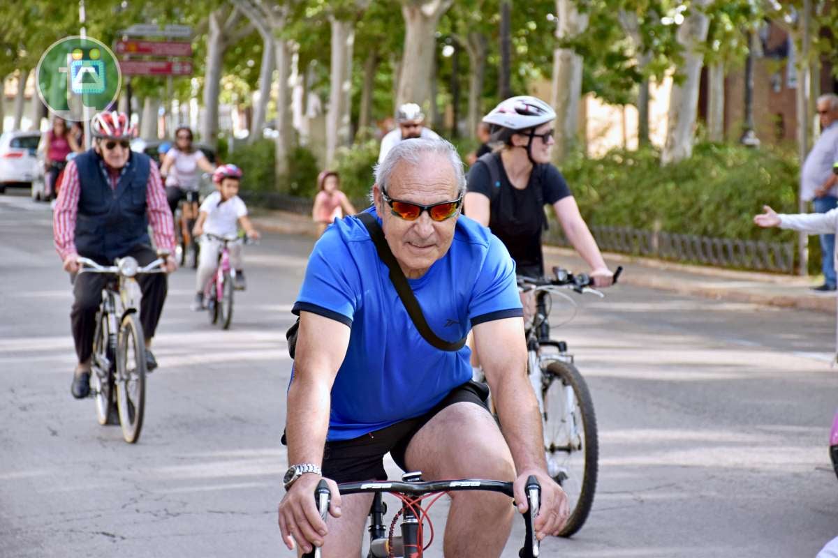 Más de 1.500 personas disfrutan de una jornada festiva en el Día de la Bici de Tomelloso