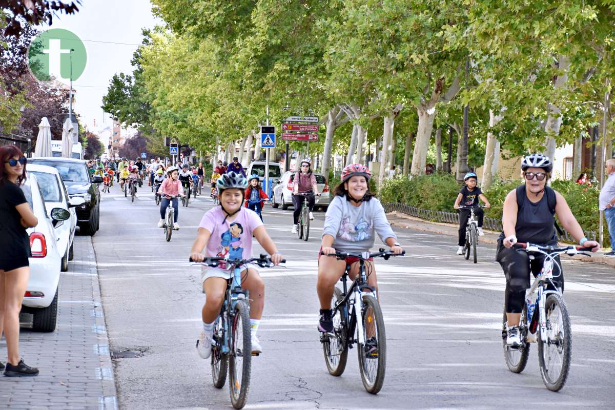 Más de 1.500 personas disfrutan de una jornada festiva en el Día de la Bici de Tomelloso