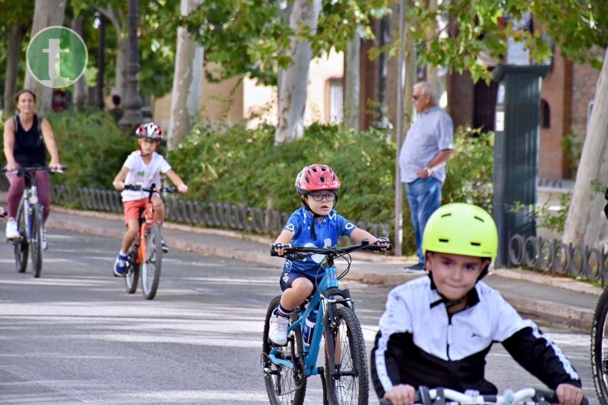 Más de 1.500 personas disfrutan de una jornada festiva en el Día de la Bici de Tomelloso