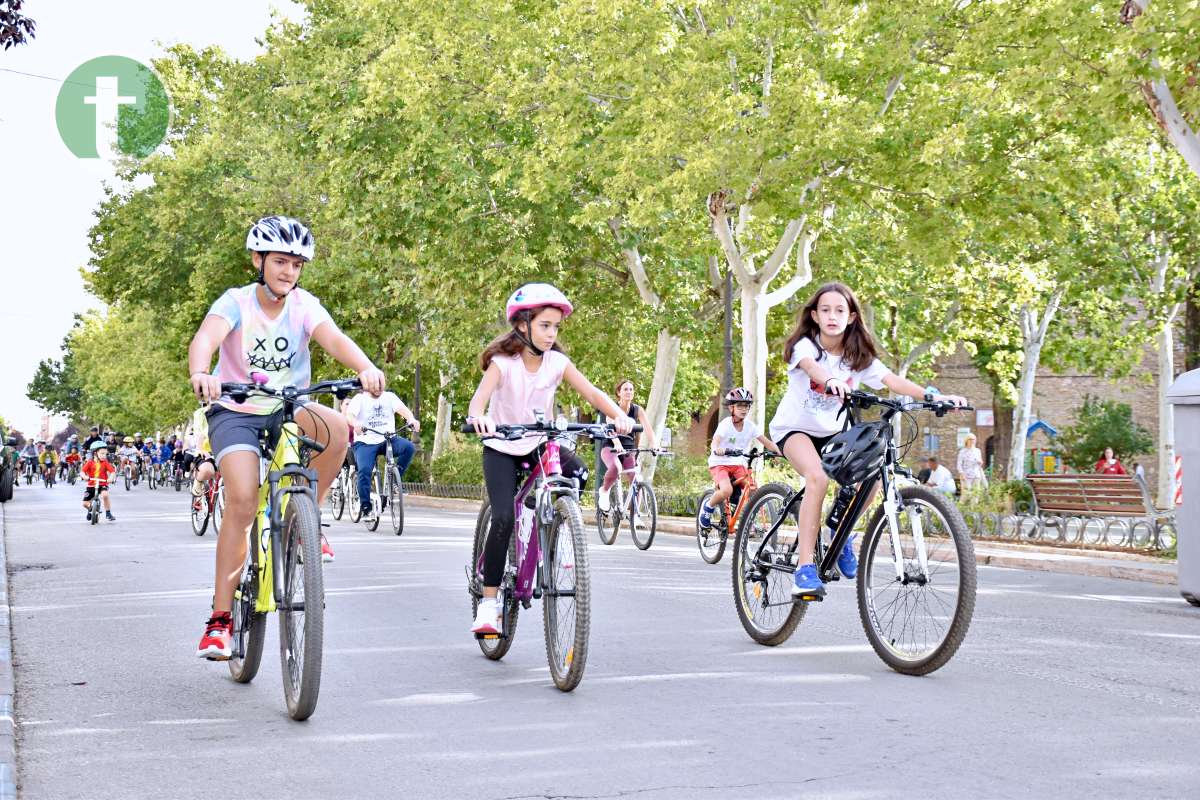 Más de 1.500 personas disfrutan de una jornada festiva en el Día de la Bici de Tomelloso