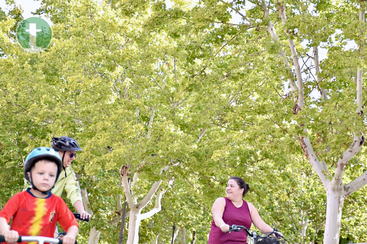 Más de 1.500 personas disfrutan de una jornada festiva en el Día de la Bici de Tomelloso