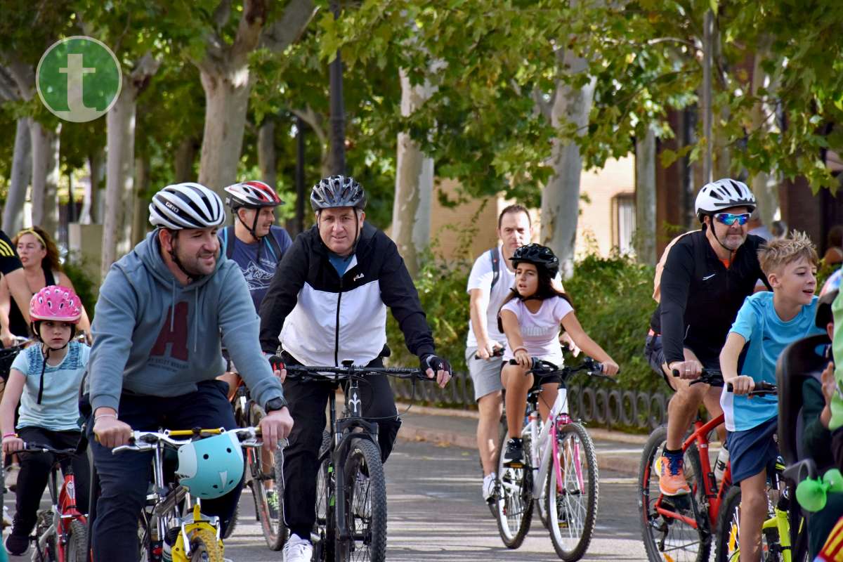 Más de 1.500 personas disfrutan de una jornada festiva en el Día de la Bici de Tomelloso