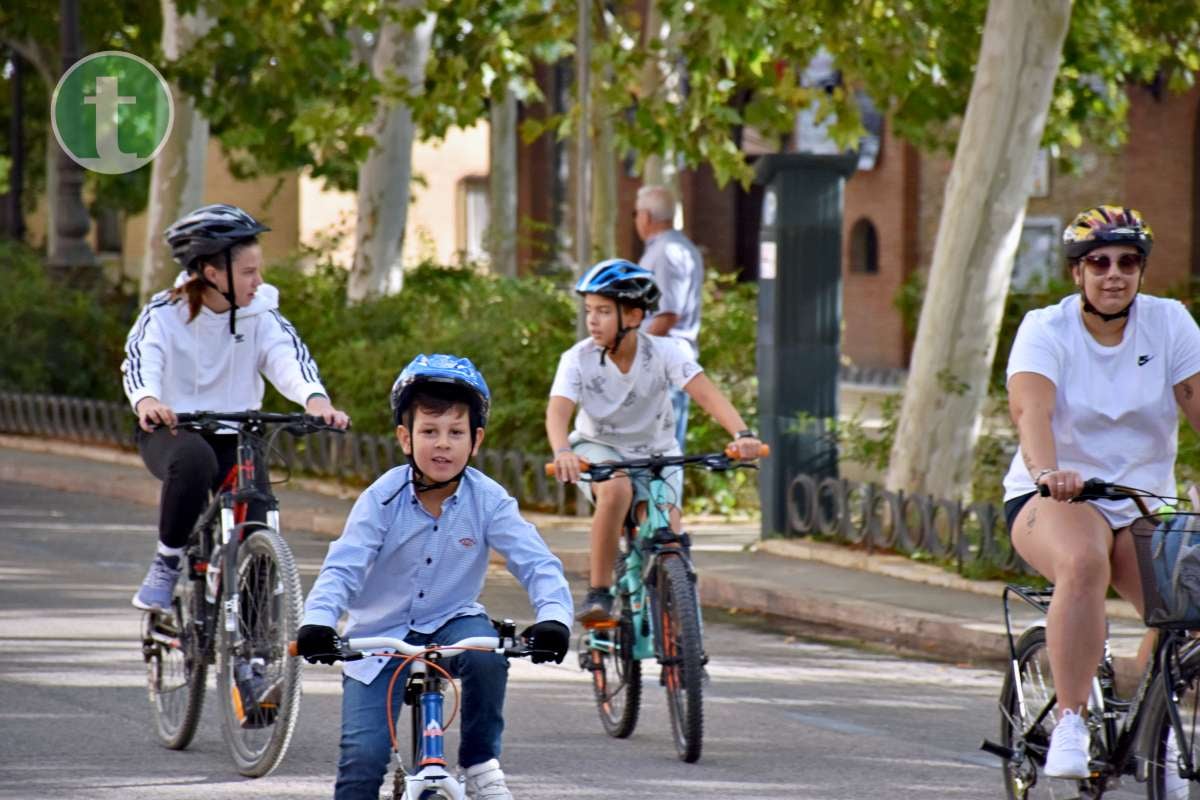 Más de 1.500 personas disfrutan de una jornada festiva en el Día de la Bici de Tomelloso