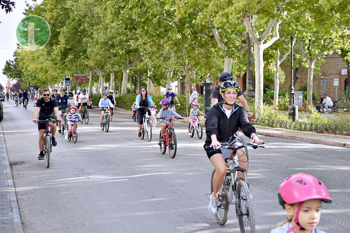 Más de 1.500 personas disfrutan de una jornada festiva en el Día de la Bici de Tomelloso