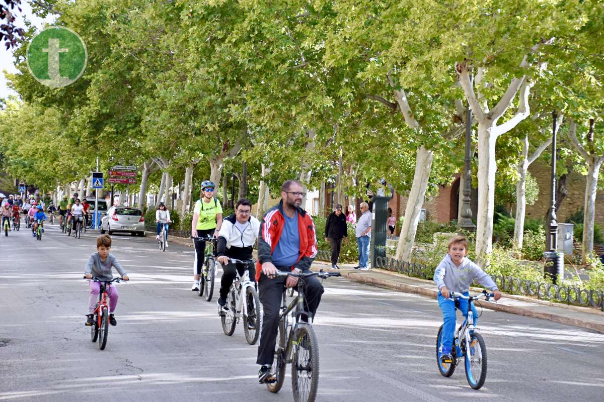 Más de 1.500 personas disfrutan de una jornada festiva en el Día de la Bici de Tomelloso