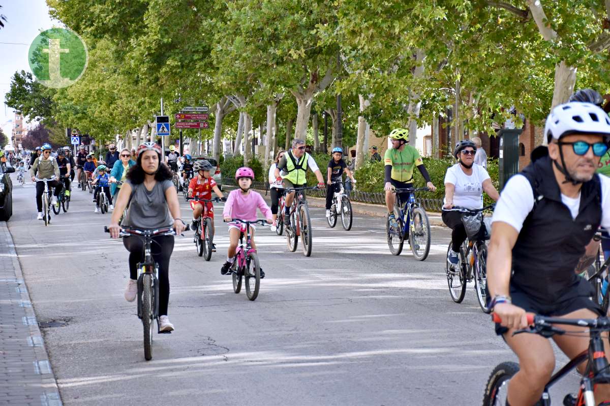 Más de 1.500 personas disfrutan de una jornada festiva en el Día de la Bici de Tomelloso