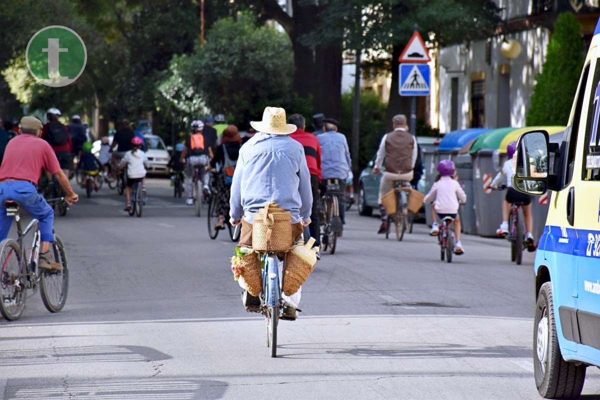 Más de 1.500 personas disfrutan de una jornada festiva en el Día de la Bici de Tomelloso