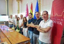 Milagros Calahorra mantiene un encuentro con periodistas para preparar la Gala Provincial del Deporte de la Diputación de Ciudad Real