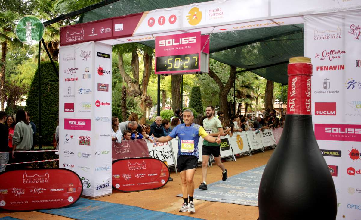 10K Ciudad de Tomelloso 2024: fotos finish línea de meta