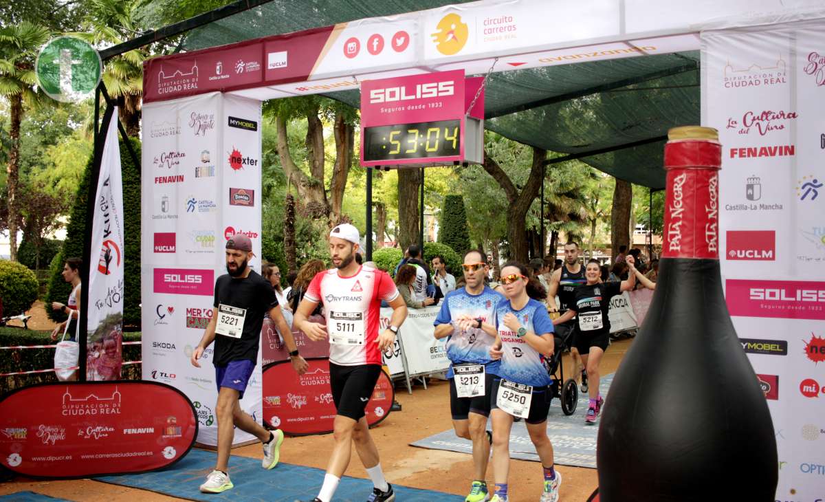 10K Ciudad de Tomelloso 2024: fotos finish línea de meta