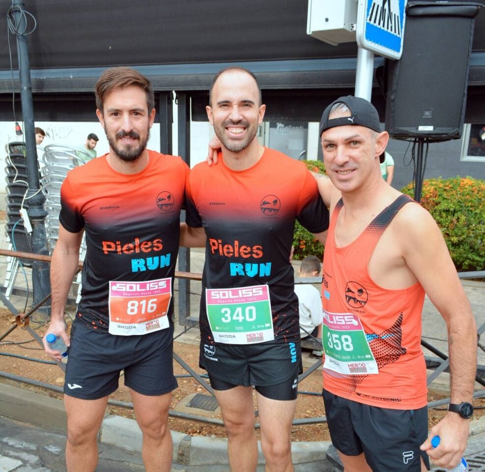 Los Pieles Run destacan en la 10K Ciudad de Tomelloso con un ambiente de equipo inmejorable