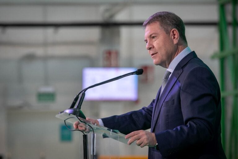 Page adelanta la aprobación del proyecto de presupuestos de C-LM de 2025 el martes con 12.700 millones de euros