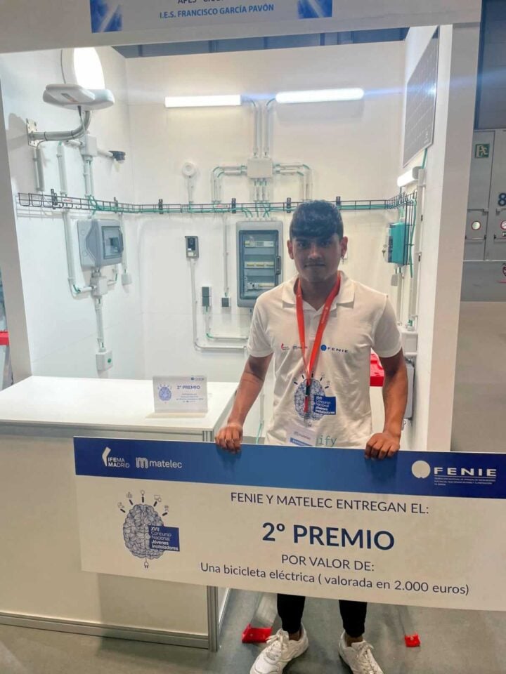 Un estudiante de Tomelloso logra el segundo puesto en el concurso nacional de jóvenes instaladores