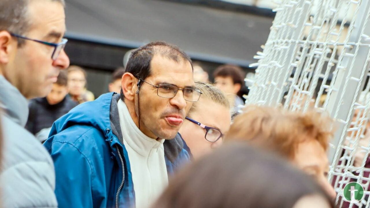 Entre bailes y lemas, la inclusión toma las calles de Tomelloso