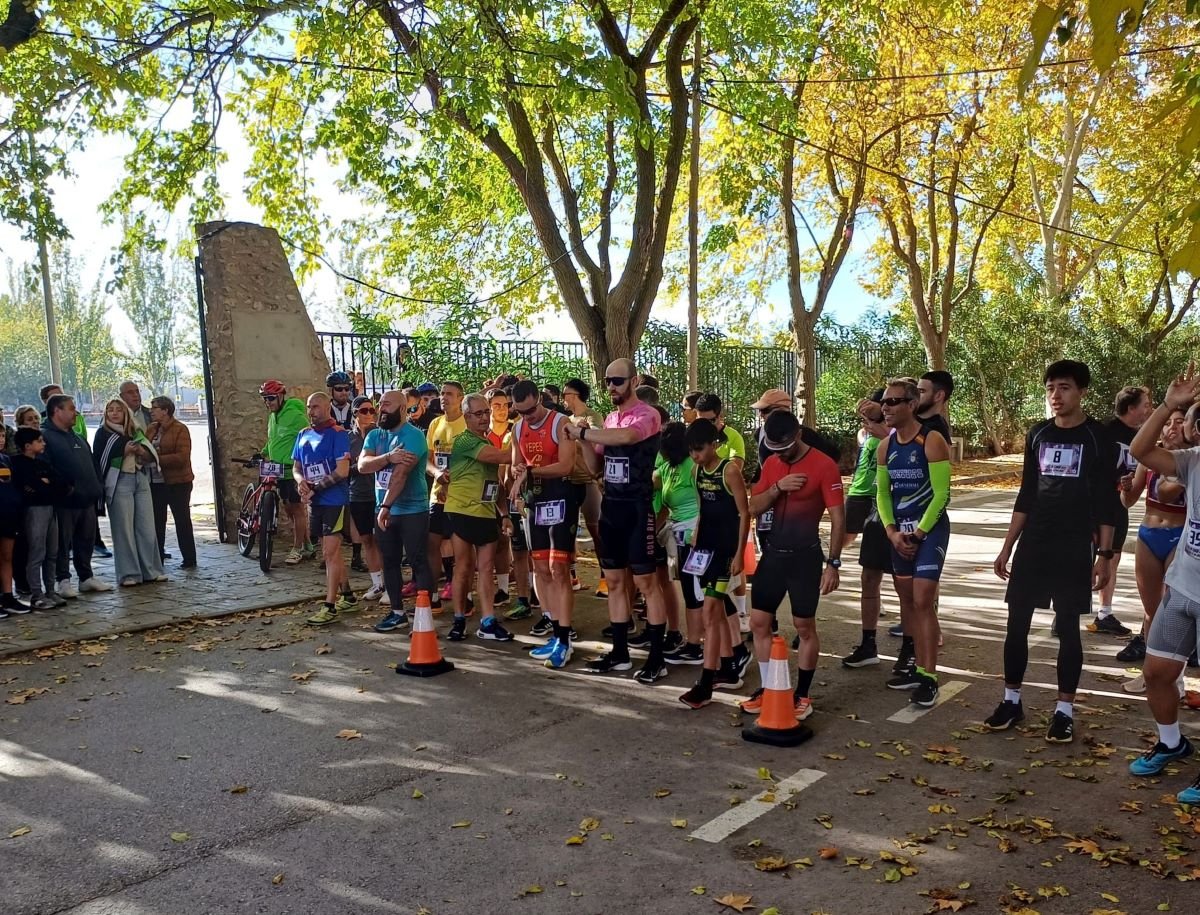 Éxito de Los Pieles Run de Tomelloso en el Duatlón, con destacadas posiciones en la carrera mini y senior