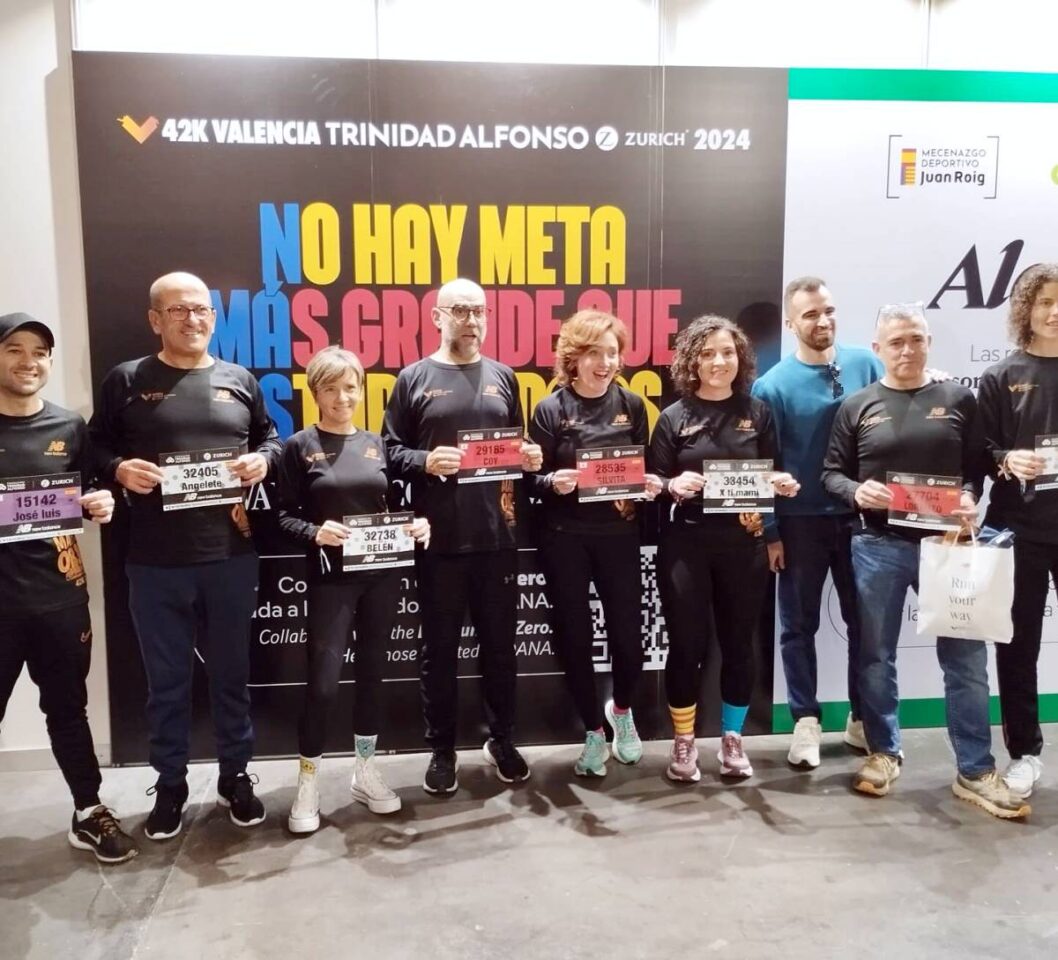 14 atletas de Club Manchathon de Tomelloso completan la Maratón de Valencia