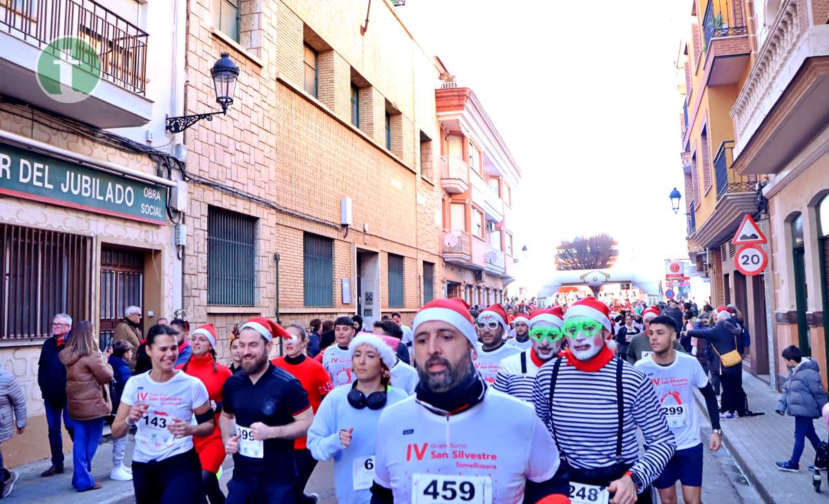 La IV San Silvestre Tomellosera despide 2024 entre deporte, disfraces y solidaridad