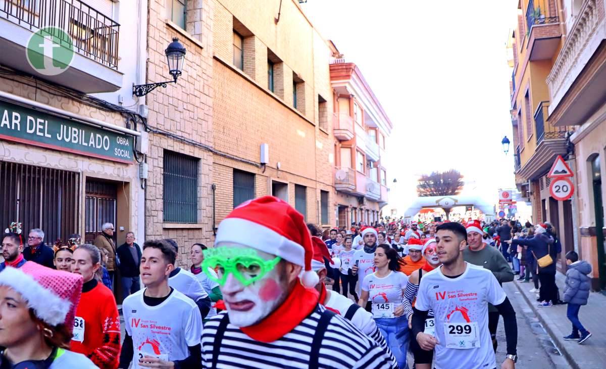 La IV San Silvestre Tomellosera despide 2024 entre deporte, disfraces y solidaridad