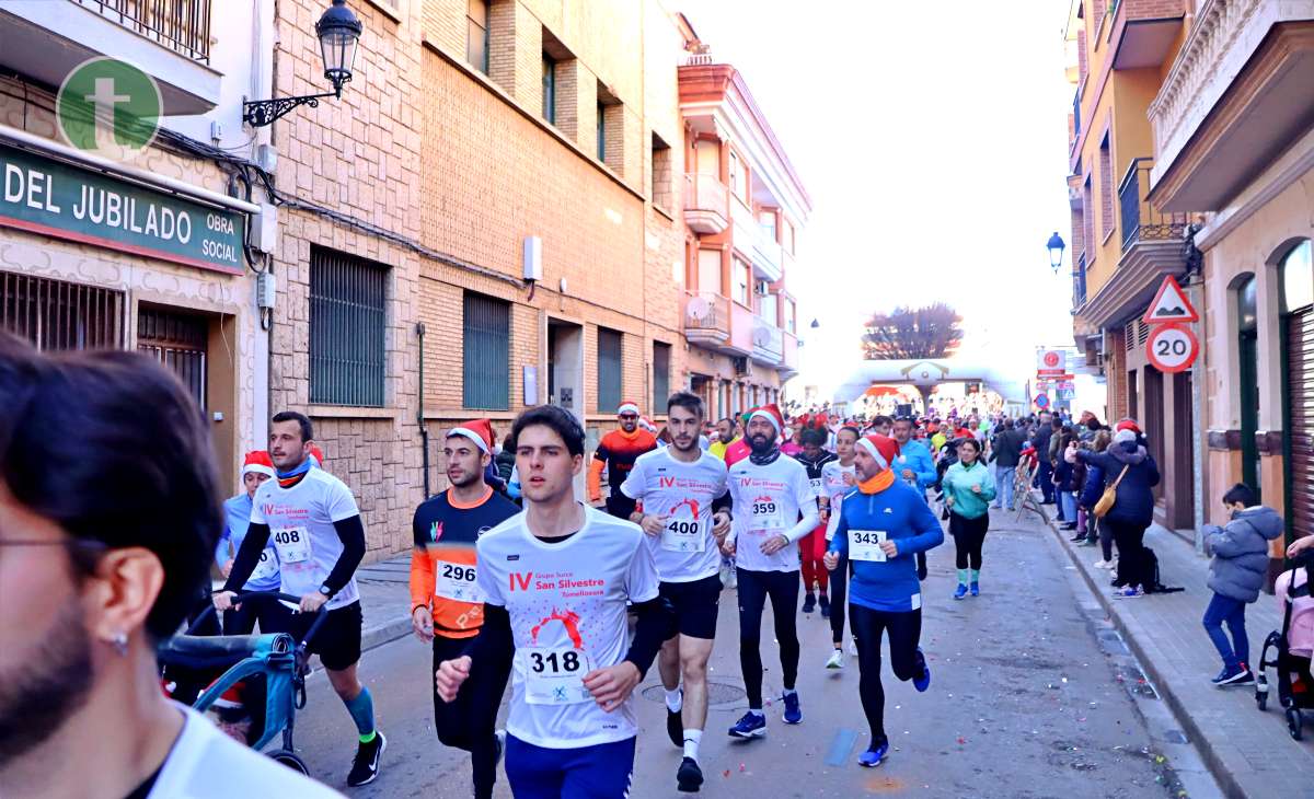 La IV San Silvestre Tomellosera despide 2024 entre deporte, disfraces y solidaridad