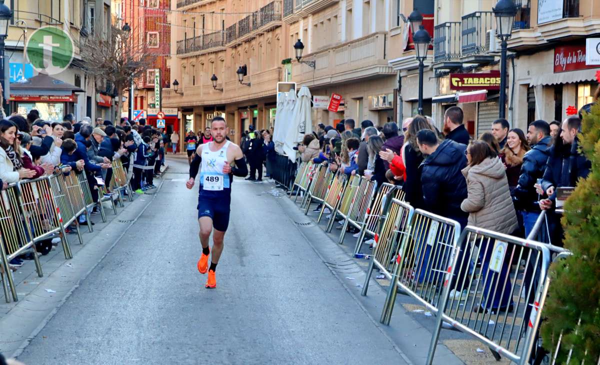 La IV San Silvestre Tomellosera despide 2024 entre deporte, disfraces y solidaridad