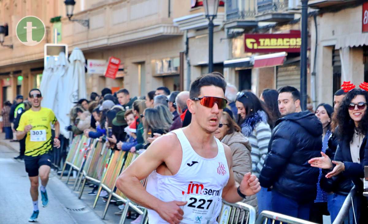 La IV San Silvestre Tomellosera despide 2024 entre deporte, disfraces y solidaridad