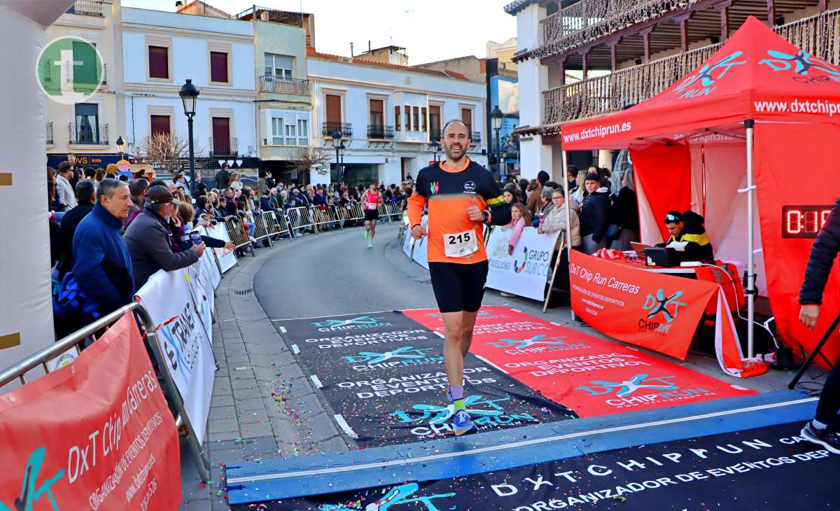 La IV San Silvestre Tomellosera despide 2024 entre deporte, disfraces y solidaridad