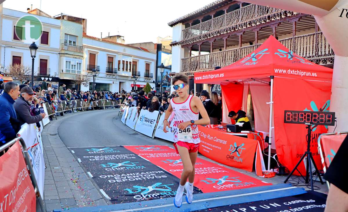 La IV San Silvestre Tomellosera despide 2024 entre deporte, disfraces y solidaridad