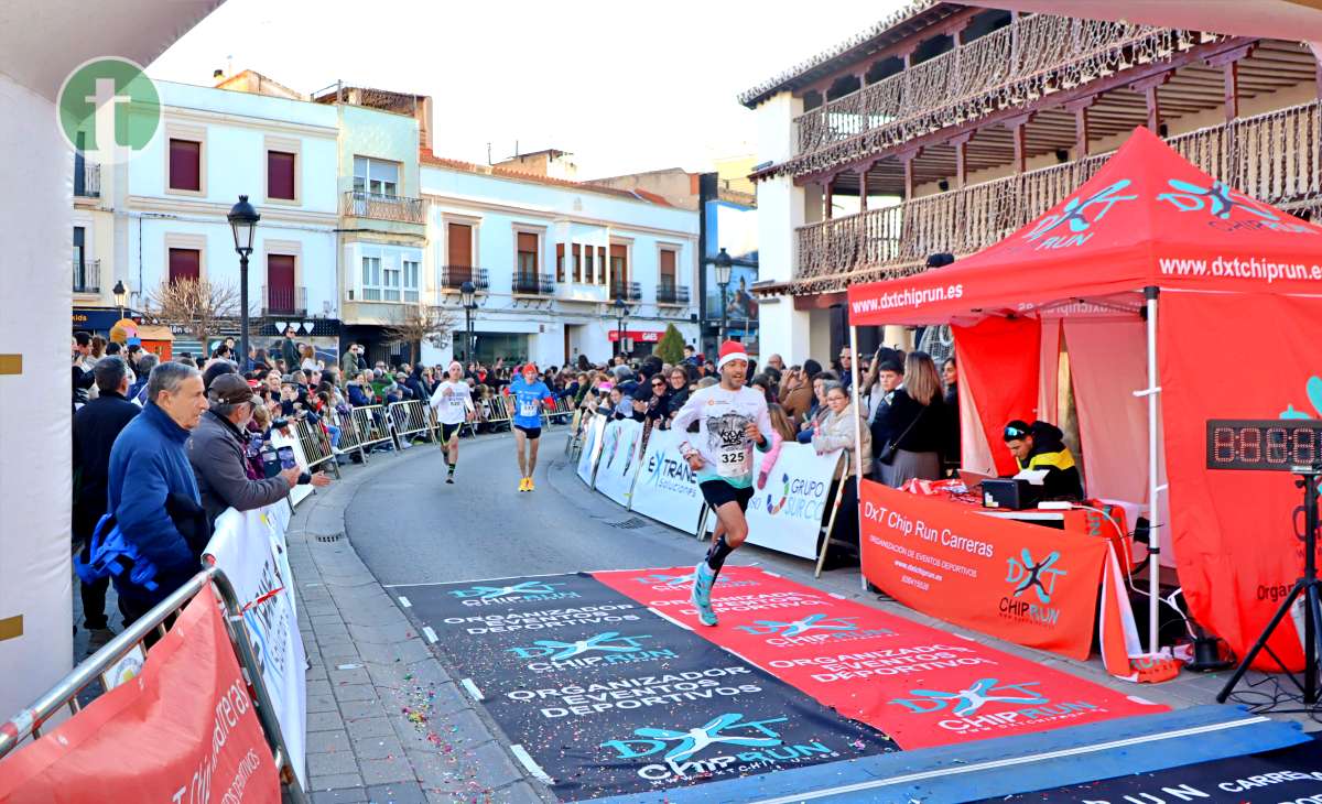 La IV San Silvestre Tomellosera despide 2024 entre deporte, disfraces y solidaridad