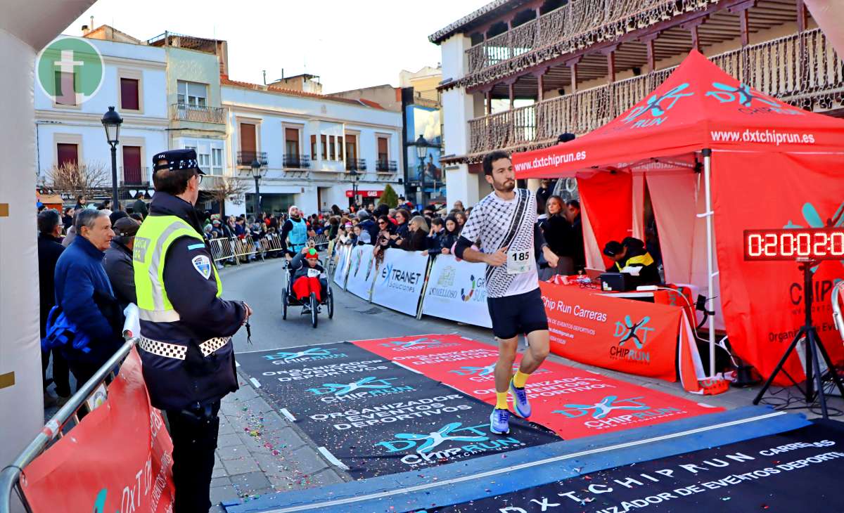 La IV San Silvestre Tomellosera despide 2024 entre deporte, disfraces y solidaridad