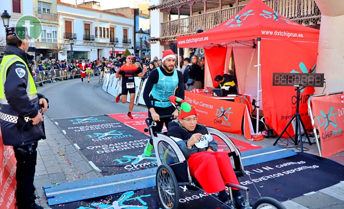 La IV San Silvestre Tomellosera despide 2024 entre deporte, disfraces y solidaridad