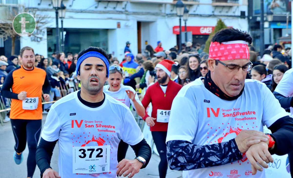 La IV San Silvestre Tomellosera despide 2024 entre deporte, disfraces y solidaridad