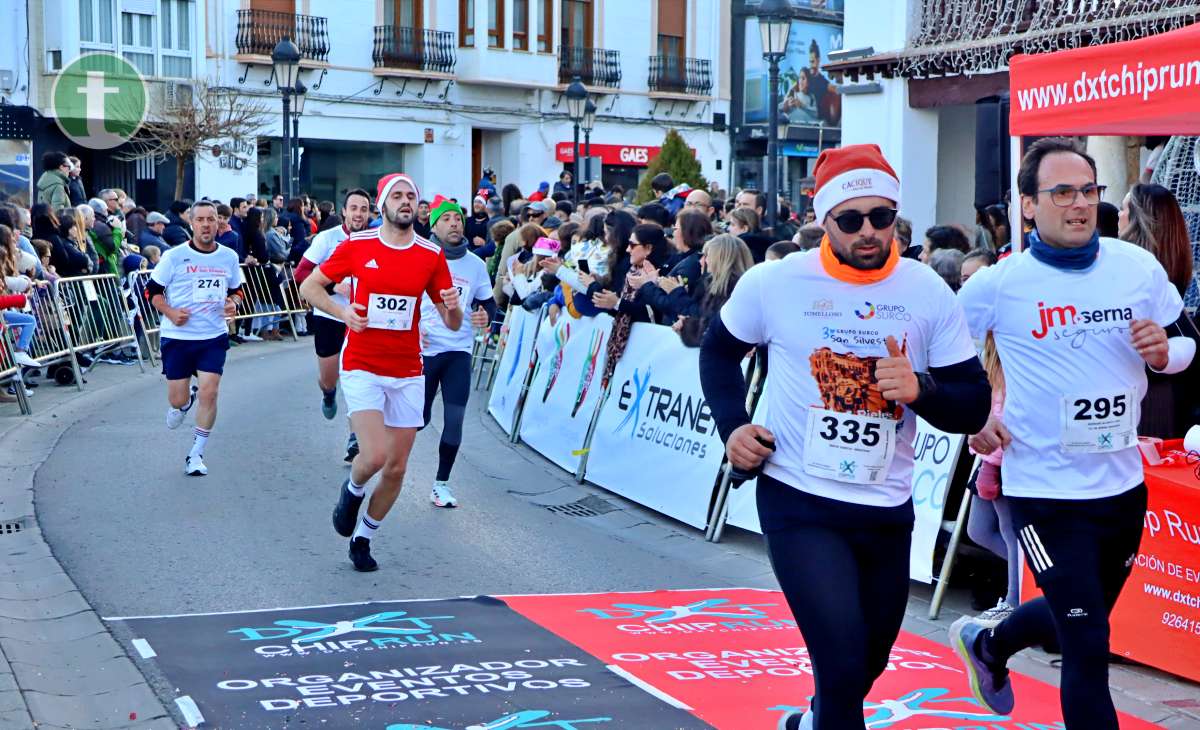 La IV San Silvestre Tomellosera despide 2024 entre deporte, disfraces y solidaridad