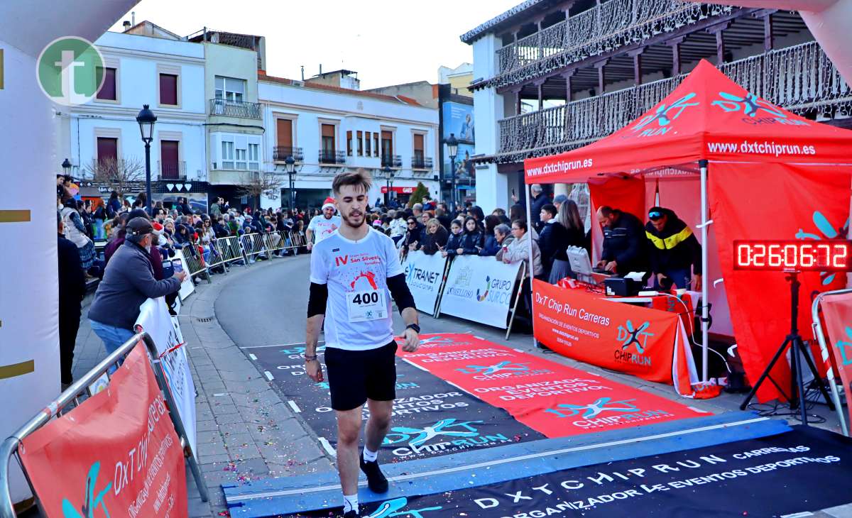 La IV San Silvestre Tomellosera despide 2024 entre deporte, disfraces y solidaridad