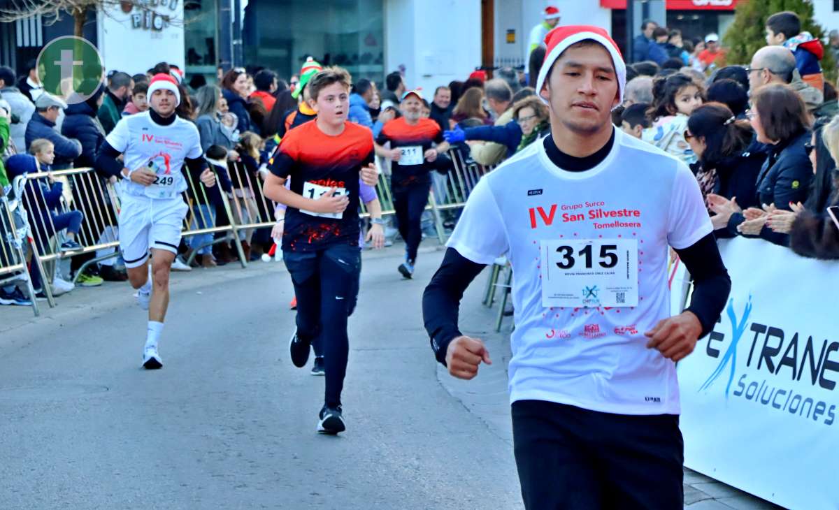 La IV San Silvestre Tomellosera despide 2024 entre deporte, disfraces y solidaridad