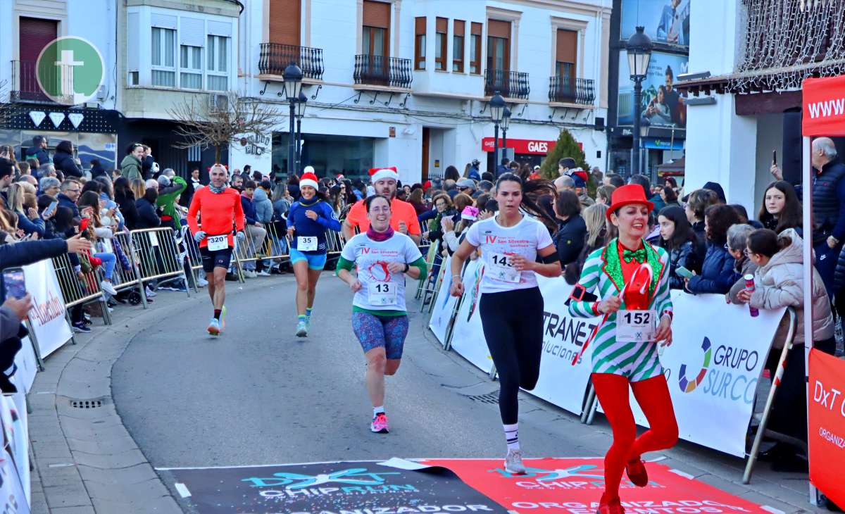 La IV San Silvestre Tomellosera despide 2024 entre deporte, disfraces y solidaridad