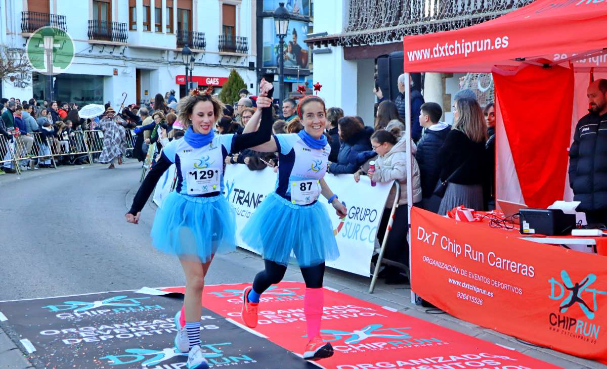 La IV San Silvestre Tomellosera despide 2024 entre deporte, disfraces y solidaridad