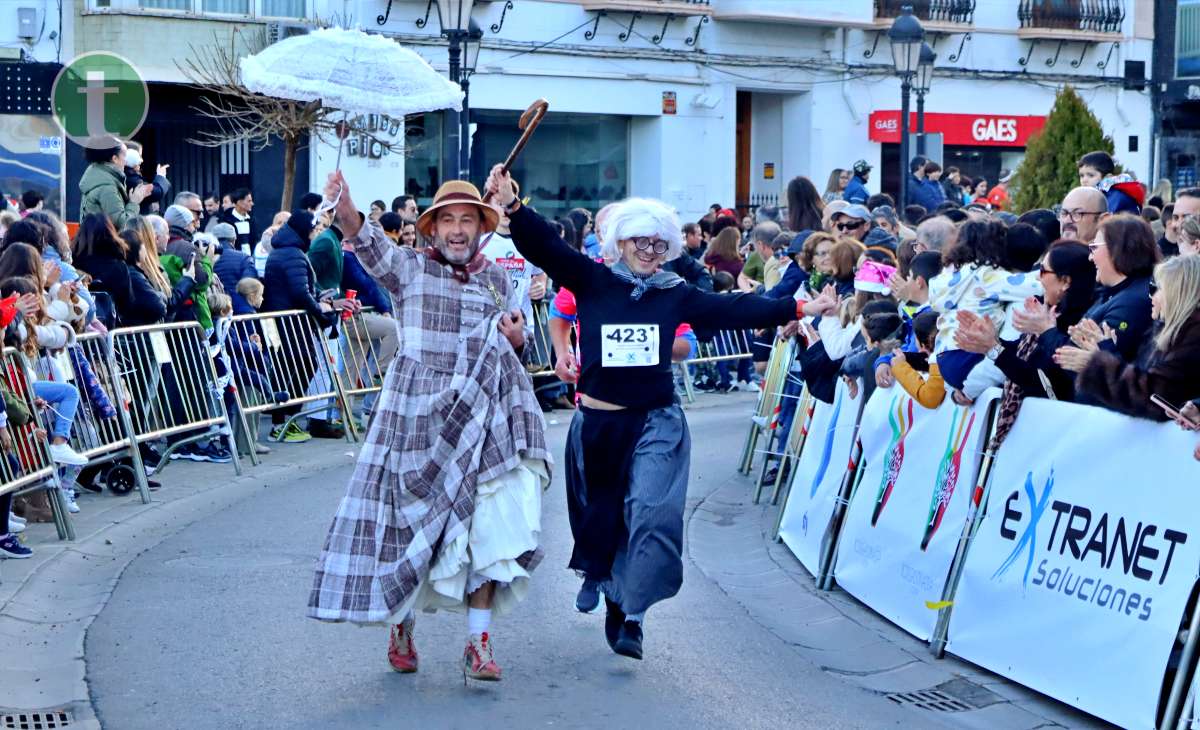 La IV San Silvestre Tomellosera despide 2024 entre deporte, disfraces y solidaridad