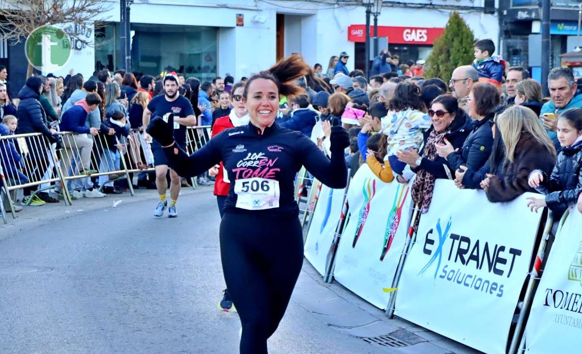 La IV San Silvestre Tomellosera despide 2024 entre deporte, disfraces y solidaridad