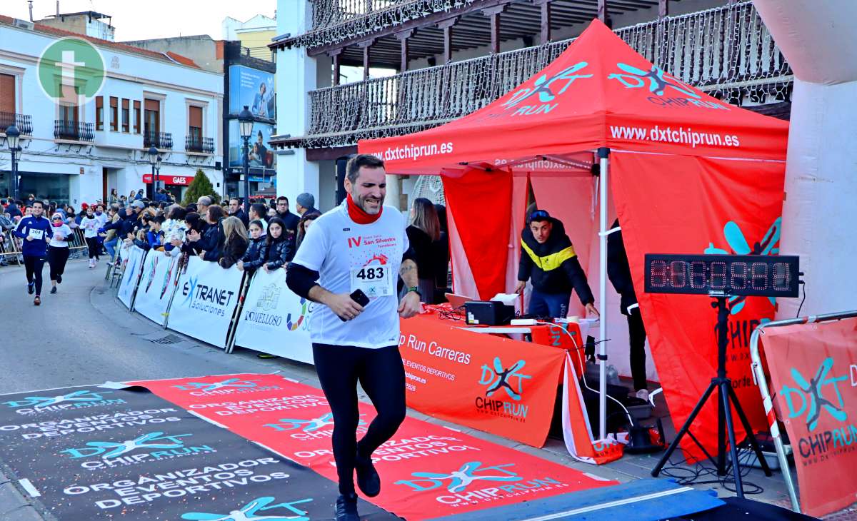 La IV San Silvestre Tomellosera despide 2024 entre deporte, disfraces y solidaridad