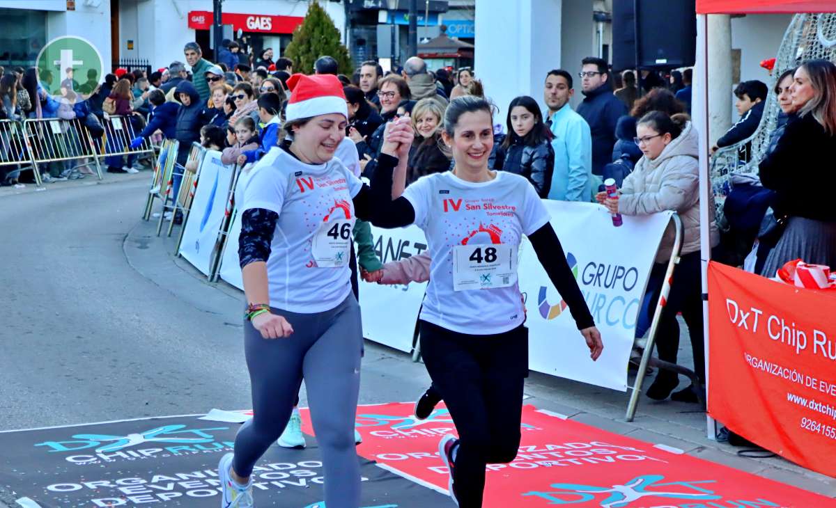 La IV San Silvestre Tomellosera despide 2024 entre deporte, disfraces y solidaridad